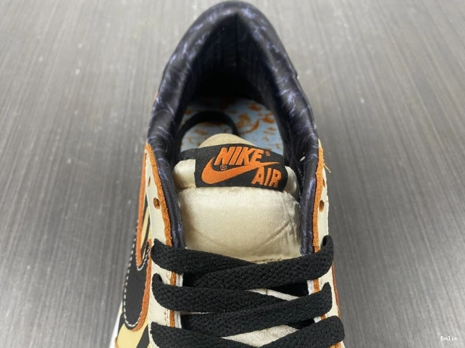 Bmlin Shoes OG Year the Tiger Jordan Low 1 of Air DH6932-100 0811